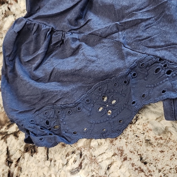 Summer Top - Picture 3 of 3